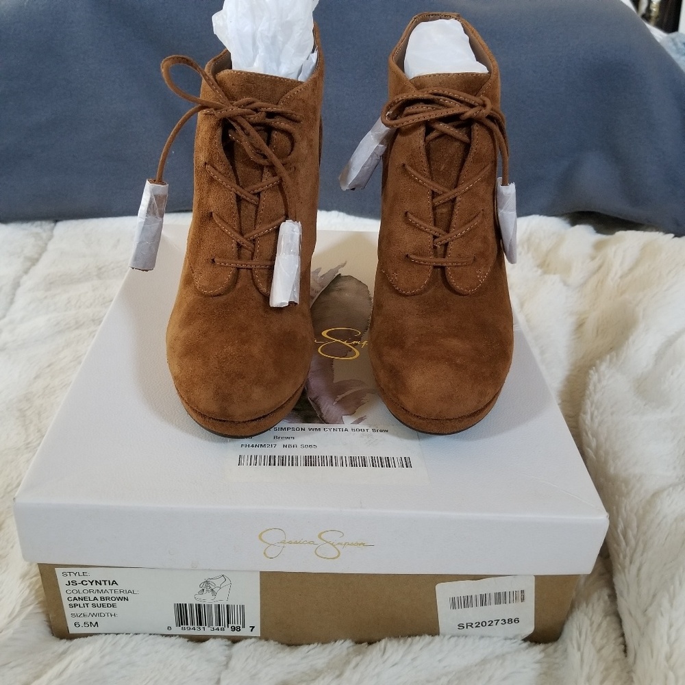 NWT Jessica Simpson booties